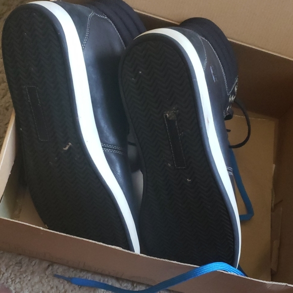 Boots - Picture 2 of 3